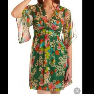 Stunning floral dress with bell sleeves